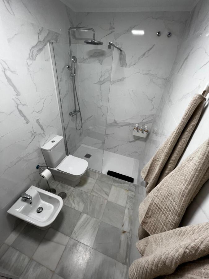 Synergy Apartment, 2 Bedroom, City Center By Namaste Elite Torremolinos Ngoại thất bức ảnh